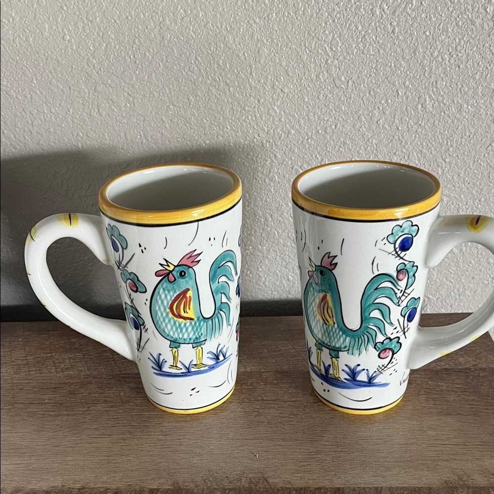 Set of 2 Bella Casa Hans Valerie mugs 6” roosters